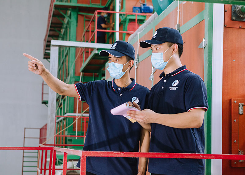 石特廣告跨省合作再添新績！圓滿完成安徽隆業(yè)羽絨宣傳畫冊全案服務(wù)